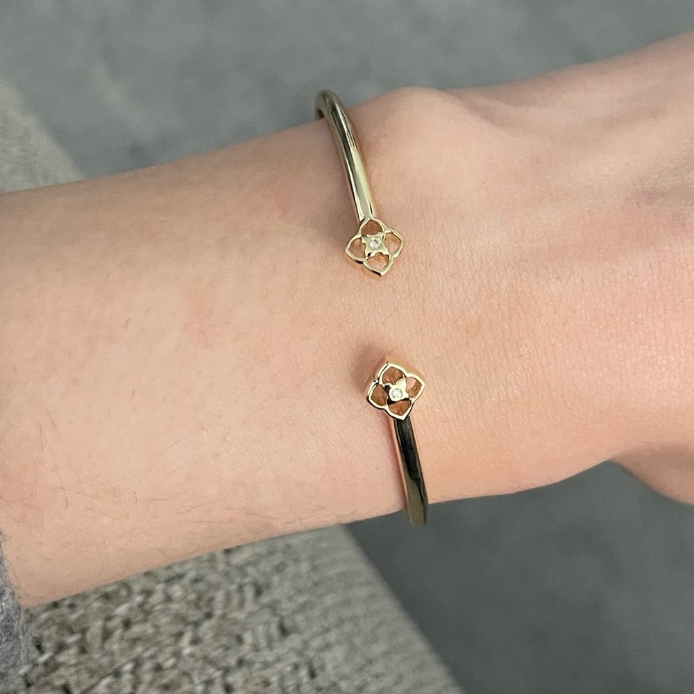 Kendra Scott bracelet
